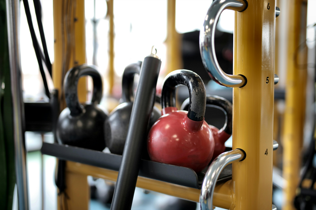 Kettlebells vs Dumbbells: Build a Strong, Balanced Home Gym